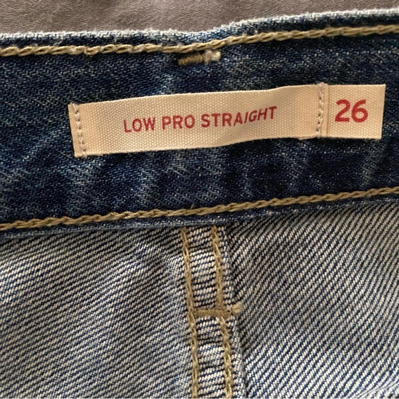 Levi’s Low Pro Straight Jeans Women’s Size 26 Brand New - Picture 7 of 8